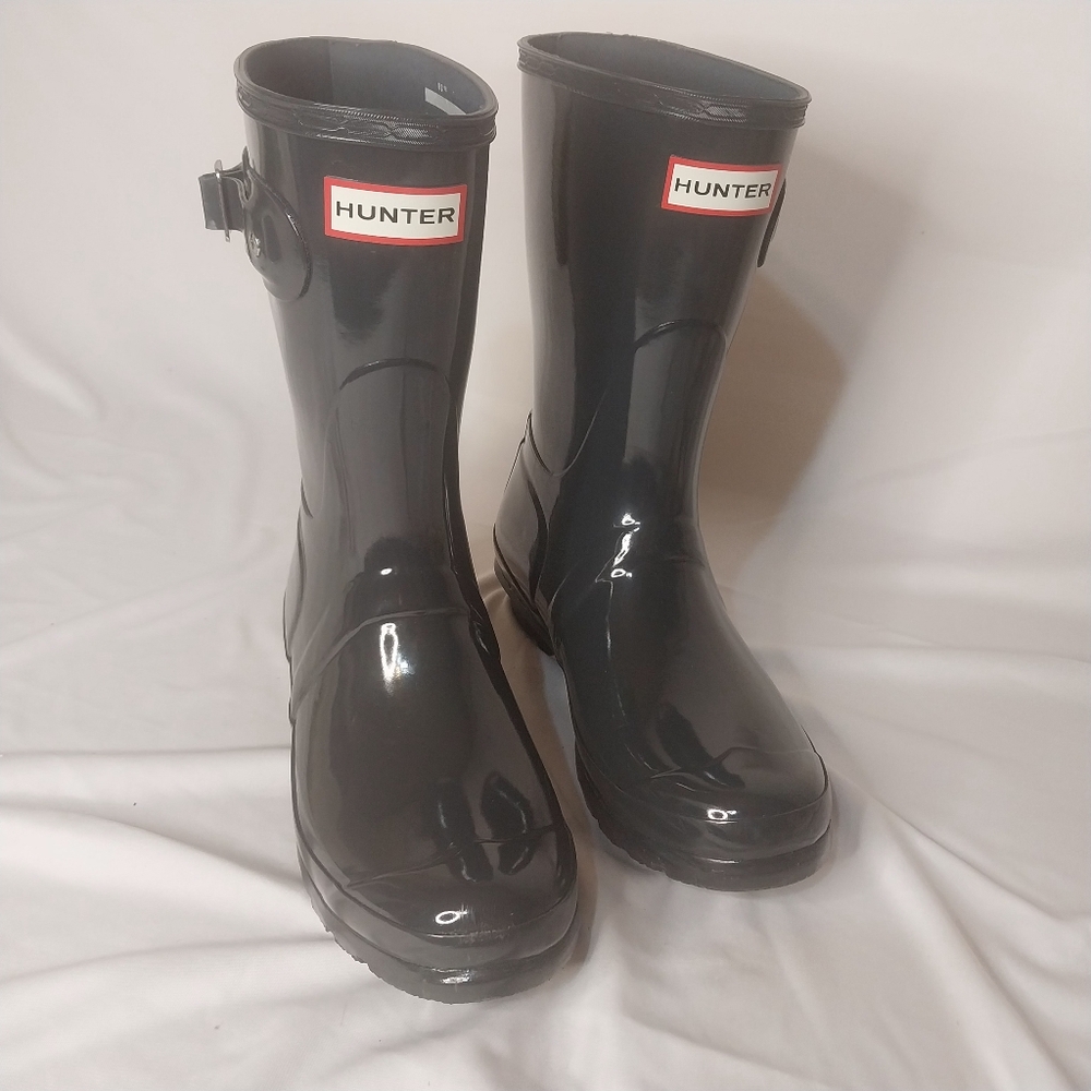Hunter – Original Short Gloss Waterproof Rain Boot, Gray, Size 7